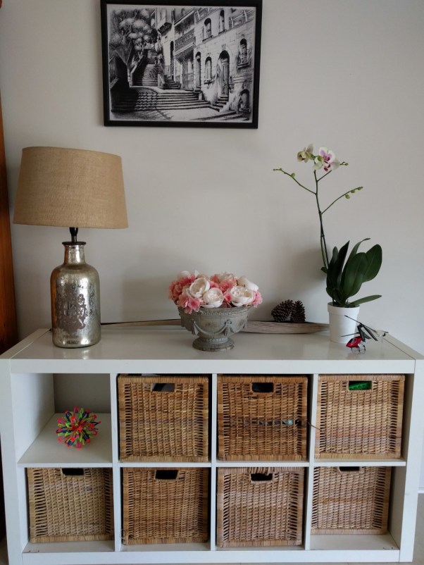 decorated-shelves